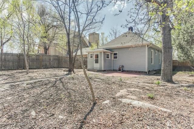 Backyard - 822 E Boulder St
