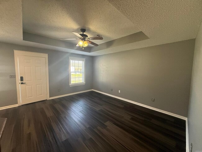 Building Photo - 111 Butterfield Crossing