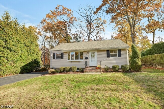 Building Photo - 59 Seton Hall Dr