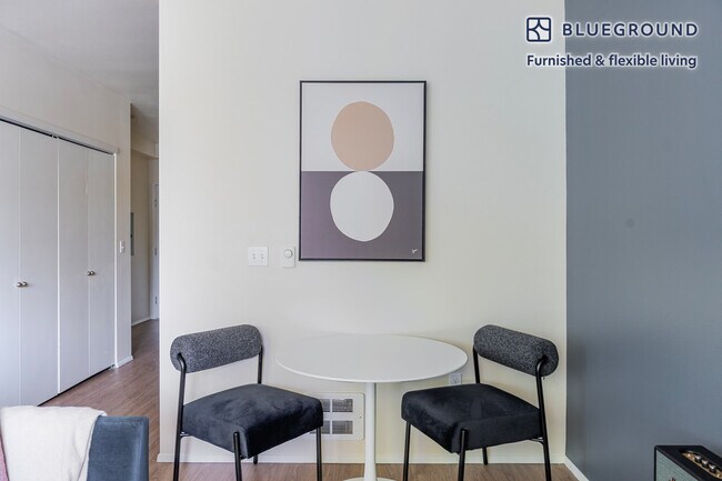 Foto del edificio - 4302 7th Ave NE