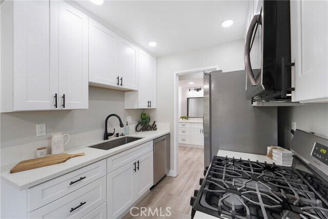 Foto del edificio - 1350 W Lambert Rd