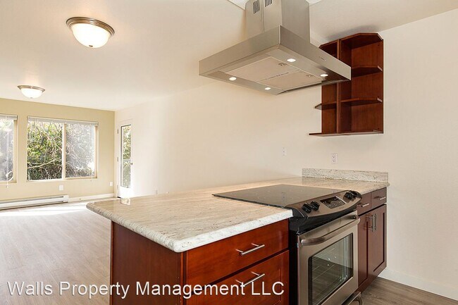 Building Photo - 2525 Minor Ave E