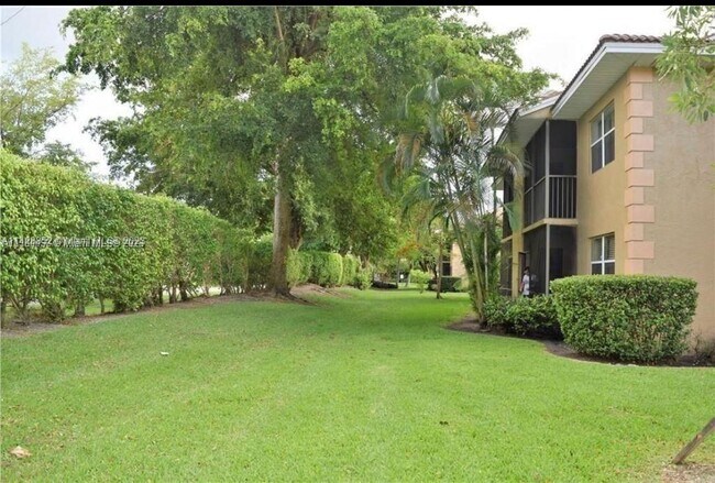 Foto del edificio - 757 NW 103rd Terrace