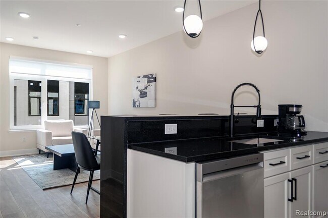 Foto del edificio - 1174 Smart Town Dr