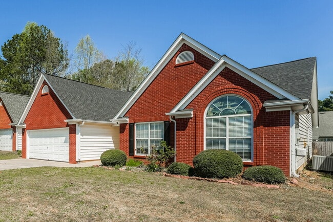 Foto del edificio - 920 Glen Oaks Ln