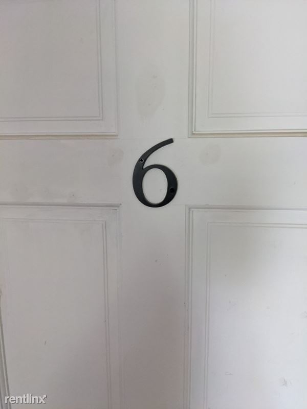 Foto del edificio - Room for Rent, 3.5 bath House - 128 N Norm...