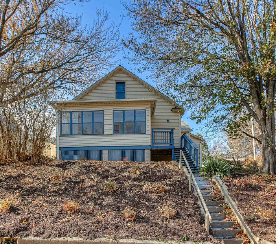 1616 S 6th St, Omaha, NE 68108 House Rental in Omaha, NE