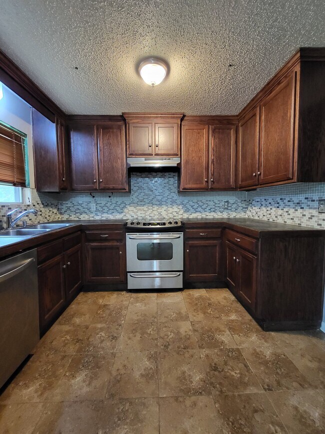 Foto del edificio - 10 Northhaven Pl