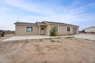 Building Photo - 17213 N Christensen Rd