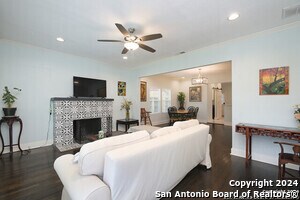 Foto del edificio - 1419 Schley Ave