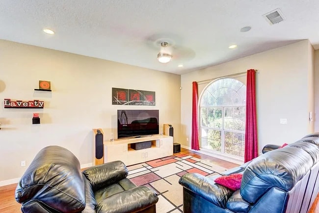 Foto del edificio - 9216 Saguaro St NW
