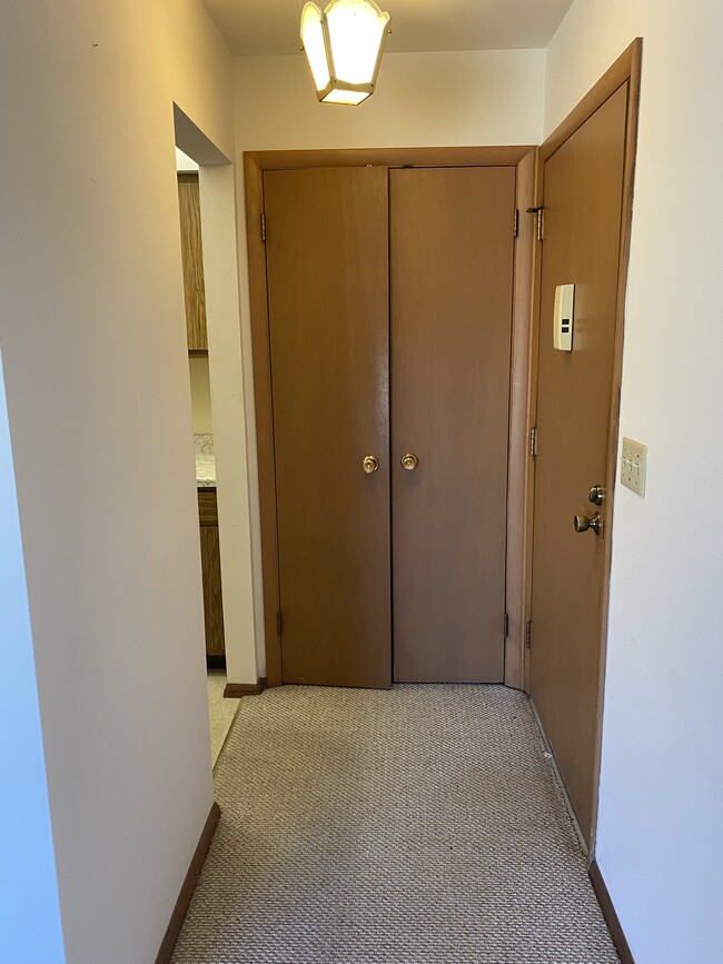 Front Entry w/ coat closet - 209 Lake St