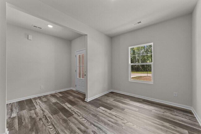 Foto del edificio - Coming Soon!