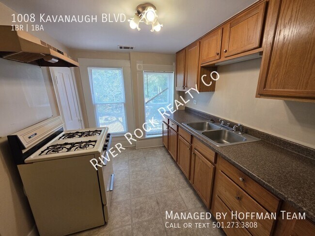 Building Photo - 1008 Kavanaugh Blvd