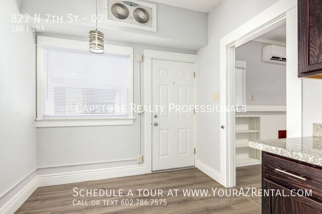 Building Photo - 822 N 7th St