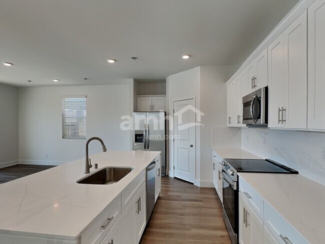Foto del edificio - 4671 Flaming Ridge Trail