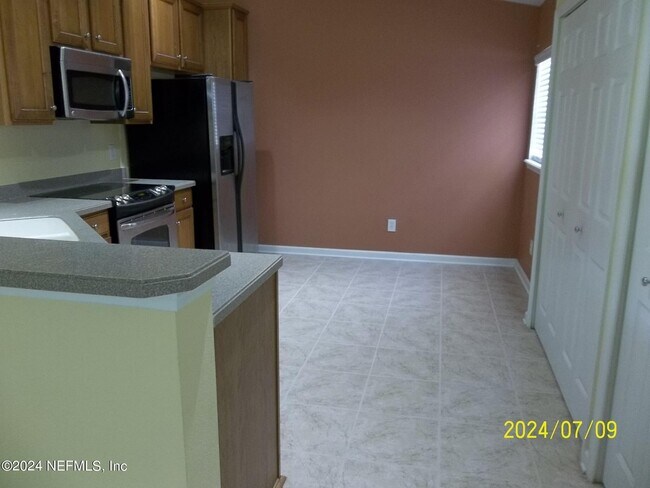 Building Photo - 8680 Little Swift Cir