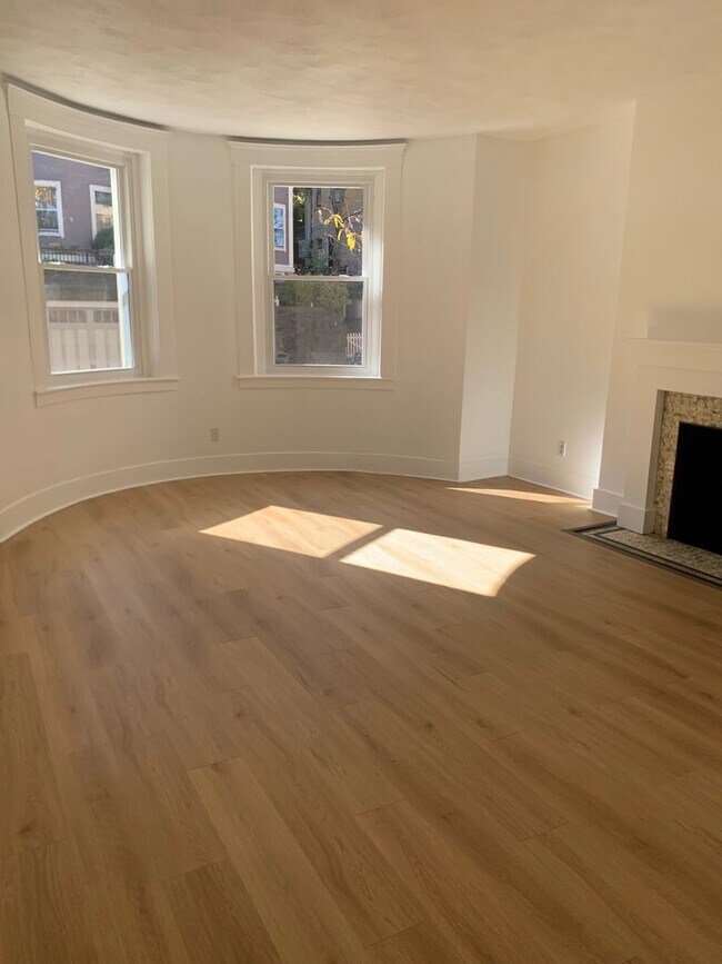 Foto del edificio - 661 Washington St