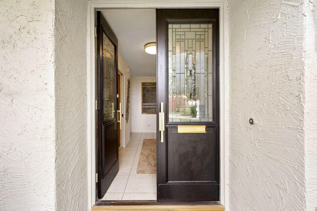 Foto del edificio - 45690 Pawnee Rd