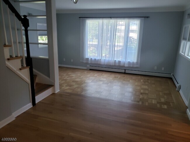 Foto del edificio - 1644 Littleton Rd