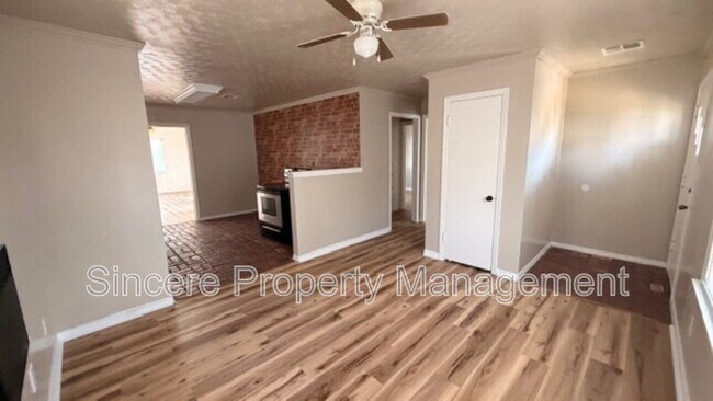 Foto del edificio - 2904 S Portland Ave