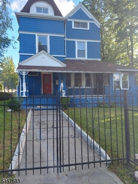 Primary Photo - 470 Park Ave