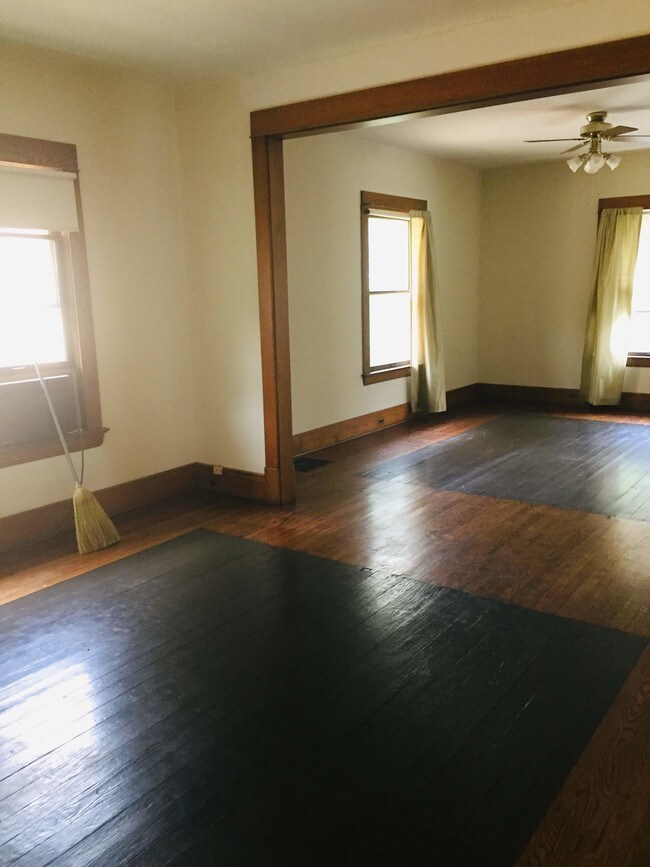 Foto del edificio - 1016 Fremont Ave NW