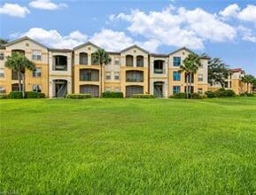 Building Photo - 11480 Villa Grand