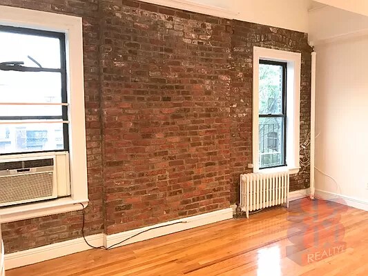 Foto del edificio - 235 Mott St