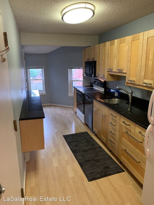 Building Photo - 1 br, 1 bath House - 58 Wellington Drive U...