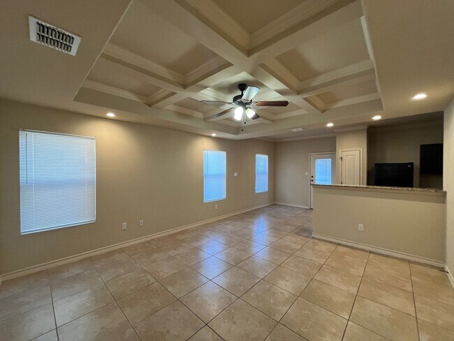 Foto del edificio - 6002 Jax Wy