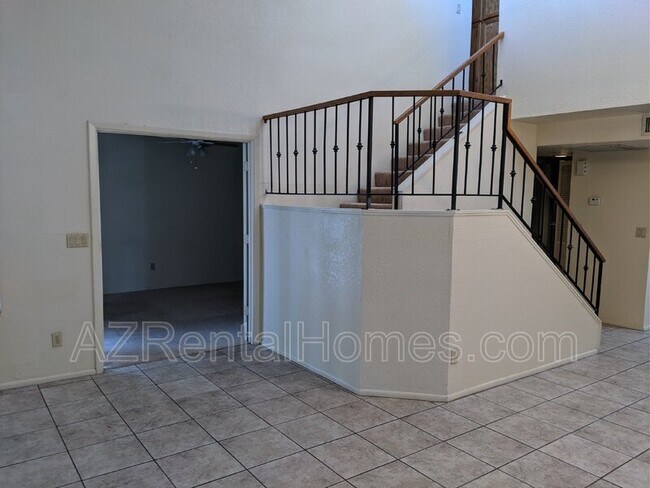 Foto del edificio - 609 E Mesquite Cir