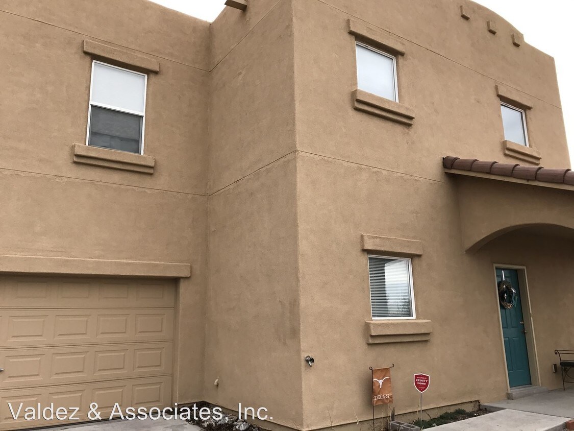 Primary Photo - 6500 Paseo Del Sol W