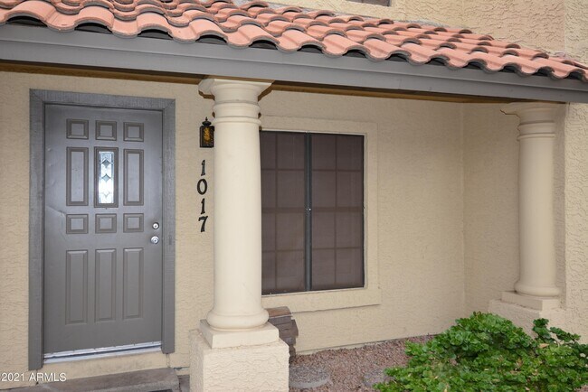 Building Photo - 5704 E Aire Libre Ave
