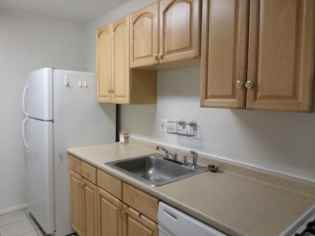 Foto del edificio - 5107 Crossfield Ct