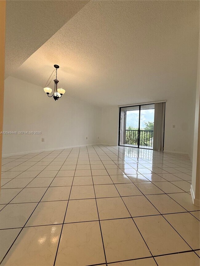Foto del edificio - 8400 SW 133rd Avenue Rd