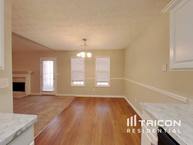 Building Photo - 162 McArthur Drive Locust Grove GA