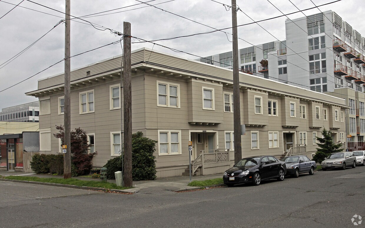 Foto principal - Harrison Apartments