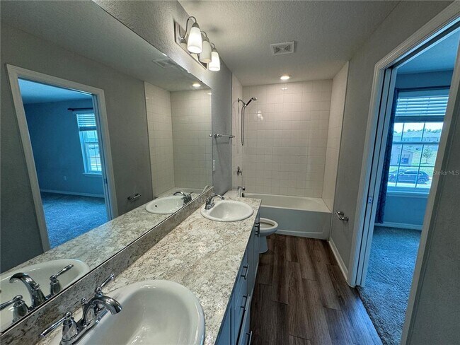 Building Photo - 3082 Fieldwood Cir