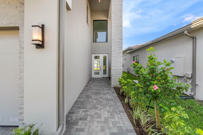 Building Photo - 8568 Crystal Downs Ave