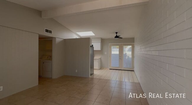 Building Photo - 2644 N 46th St