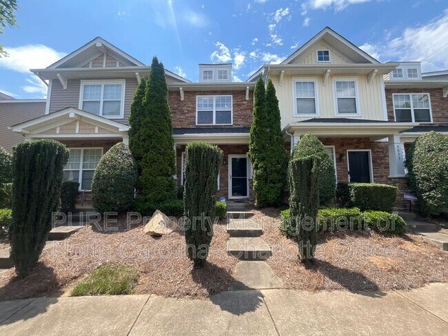 Photo - 5049 Prosperity Church Rd Townhome