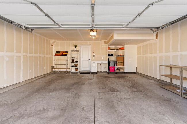 Garage - 2461 Horsemanship Ct