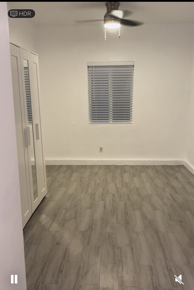 Foto del edificio - 3405 Fay Ave