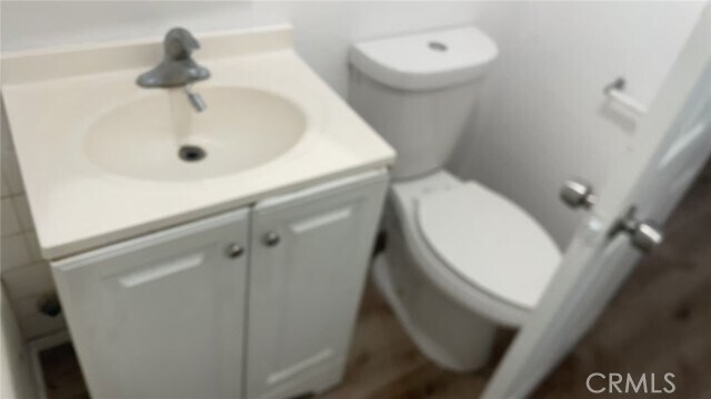 Foto del edificio - 420 Bradley Ave