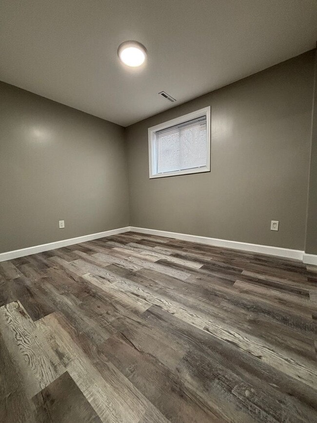 Foto del edificio - Updated 5 Bedroom Home