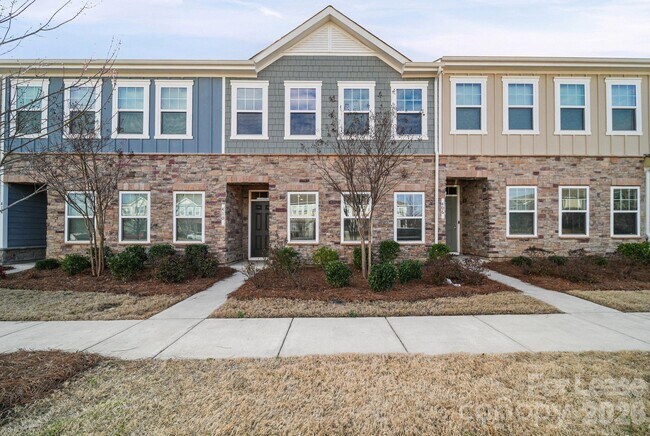 Building Photo - 410 Kenwood Vw