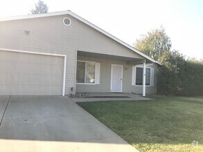 Building Photo - 10278 Orchard Way