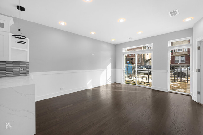 Foto del edificio - 6444 S Evans Ave