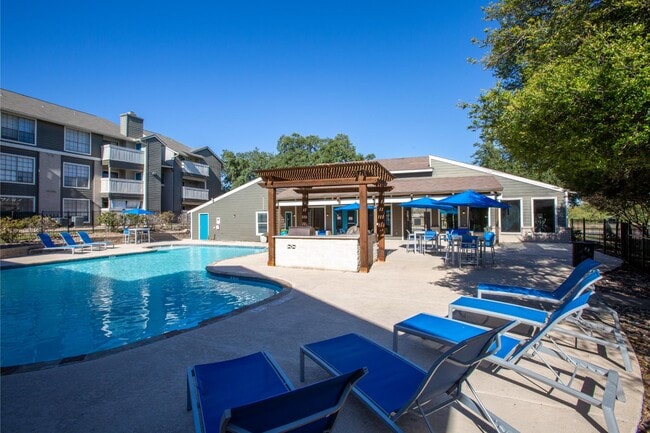 Building Photo - Sedona Canyon